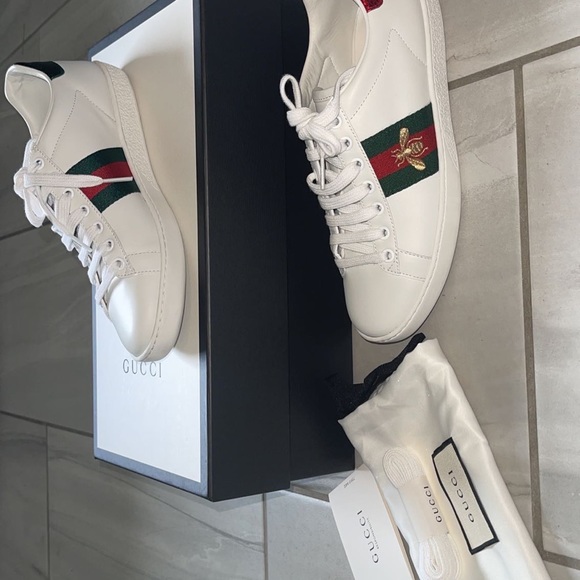 Authentic womens gucci sneakers size 8 - Picture 5 of 7
